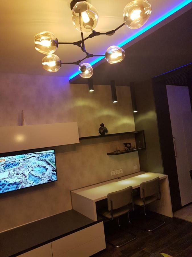 Apartments In The Center Kharkiv Bagian luar foto